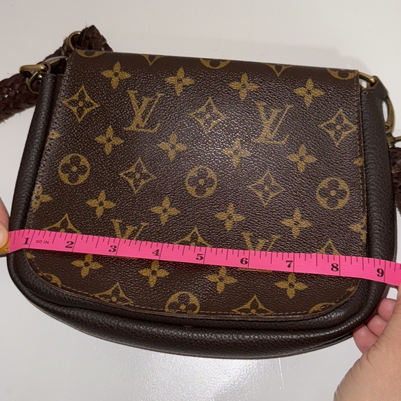 Vintage Boho LV Odyssey Crossbody - Picture 14 of 14